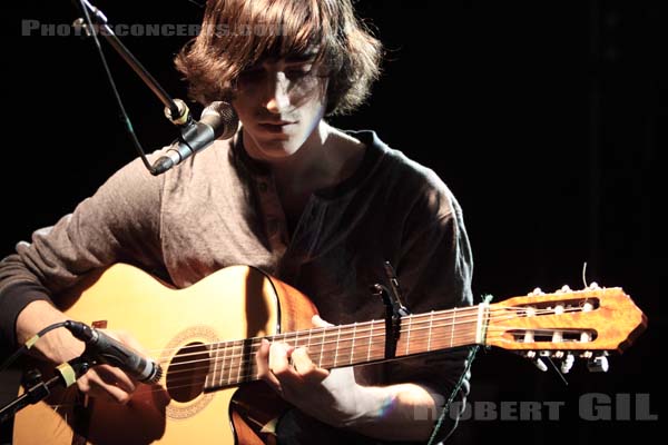 YOUNG MAN - 2010-01-18 - PARIS - Point Ephemere - 